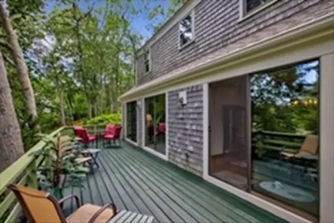 66 Sheep Meadow Rd, Barnstable, MA 02668 photo 3