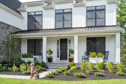 90 Foundry Ln, Canton, MA 02021