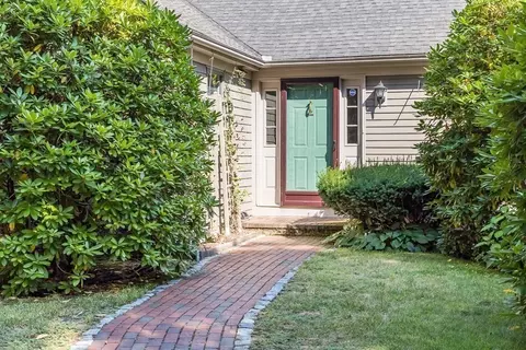 103 Dory Cir, Barnstable, MA 02648 photo 4