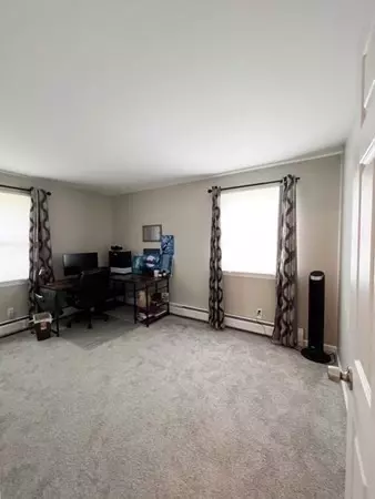 198 Senator St, Springfield, MA 01129 photo 22