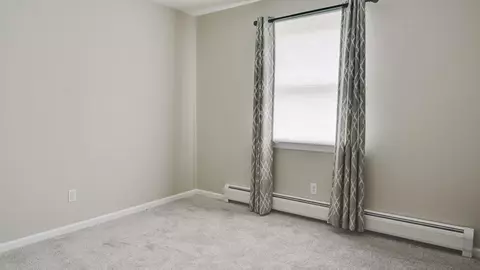 198 Senator St, Springfield, MA 01129 photo 16