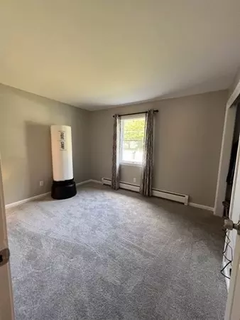 198 Senator St, Springfield, MA 01129 photo 15
