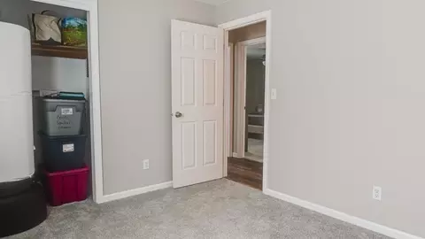 198 Senator St, Springfield, MA 01129 photo 17