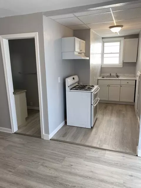 163 Brayton Ave, Fall River, MA 02721 photo 11
