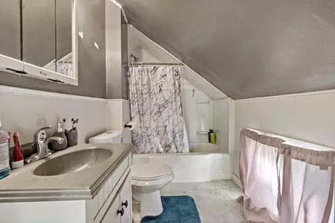 943 Locust St, Fall River, MA 02720 photo 17