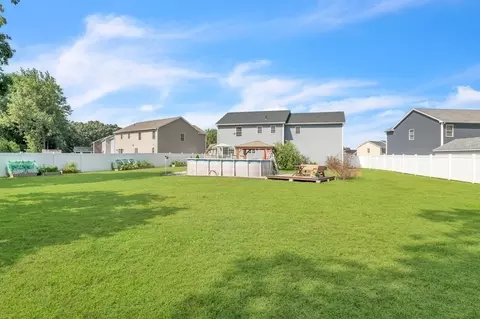 260 Naismith St, Springfield, MA 01104 photo 3