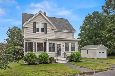 30 Upland St, North Andover, MA 01845