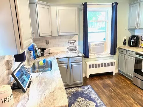 38 Main St, Hardwick, MA 01031 photo 11