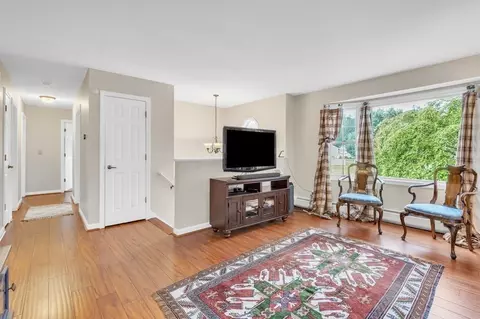 111 Winterset Dr, Springfield, MA 01129 photo 17