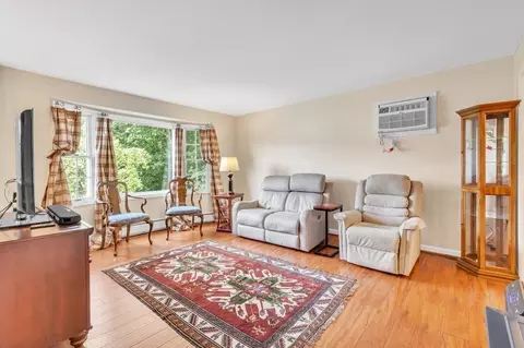 111 Winterset Dr, Springfield, MA 01129 photo 15