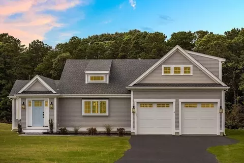 6 Maxwell Ln, Sandwich, MA 02563