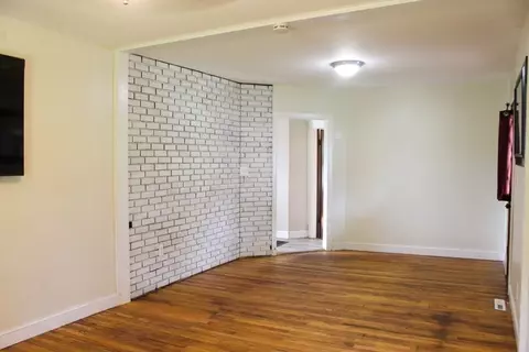 122 Ludlow Rd, Chicopee, MA 01020 photo 5