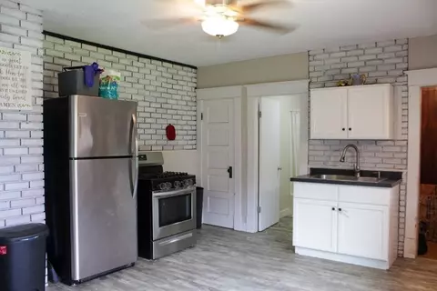 122 Ludlow Rd, Chicopee, MA 01020 photo 8