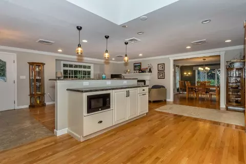 55 Volk Rd, Dedham, MA 02026 photo 8