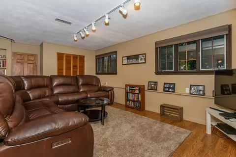 55 Volk Rd, Dedham, MA 02026 photo 23