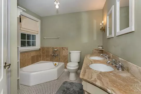 55 Volk Rd, Dedham, MA 02026 photo 18