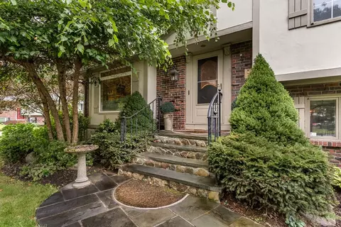55 Volk Rd, Dedham, MA 02026 photo 4