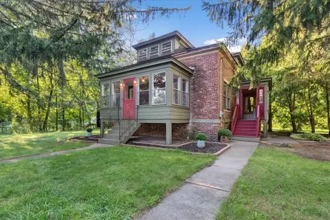 1 Houle Ave, Dracut, MA 01826