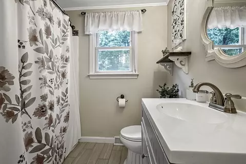 9 Eldon Dr, Franklin, MA 02038 photo 16