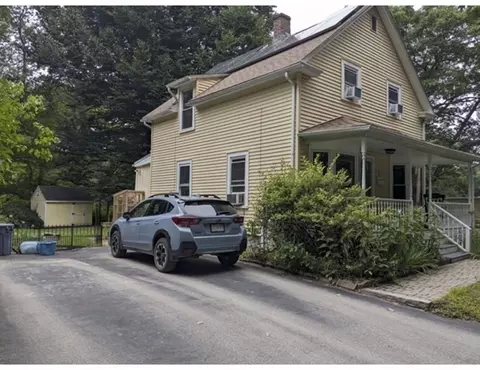 1 Sherer Trl, Worcester, MA 01603 photo 4