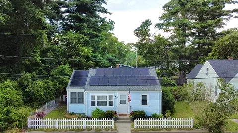 5 11th Ave, Wareham, MA 02571 photo 5