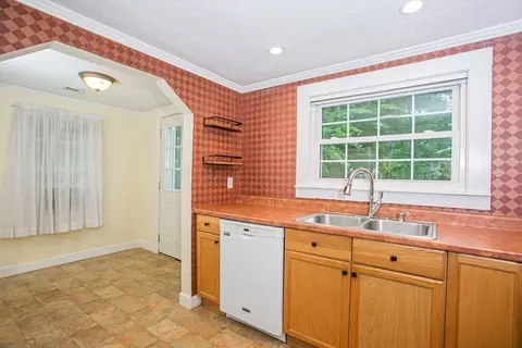 5 11th Ave, Wareham, MA 02571 photo 8