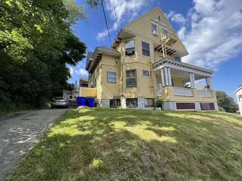 543 June St, Fall River, MA 02720 photo 3