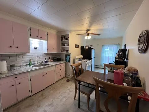 543 June St, Fall River, MA 02720 photo 9