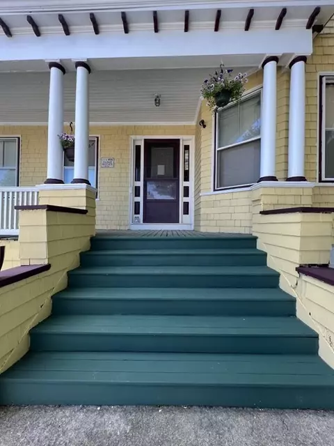 543 June St, Fall River, MA 02720 photo 4