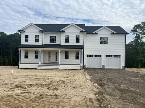 5 Quaker Ln, Bourne, MA 02532 photo 1