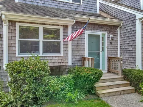 45 Harbor Hill Dr #45, Bourne, MA 02532