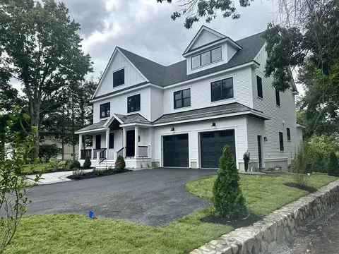 2 Stedman Rd, Lexington, MA 02421