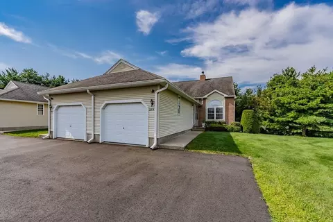 23 Castle Hill Rd #H, Agawam, MA 01001