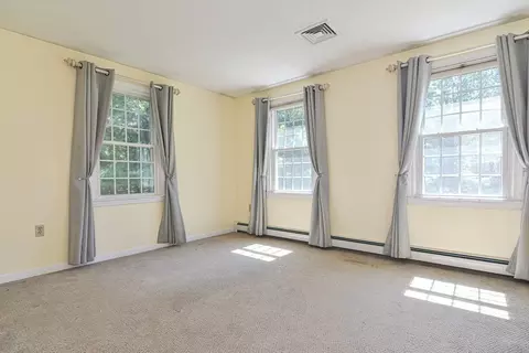 8 King Philip Path, Mendon, MA 01756 photo 28