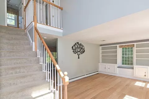 8 King Philip Path, Mendon, MA 01756 photo 8
