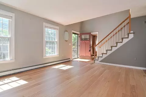 8 King Philip Path, Mendon, MA 01756 photo 11