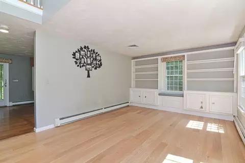 8 King Philip Path, Mendon, MA 01756 photo 10