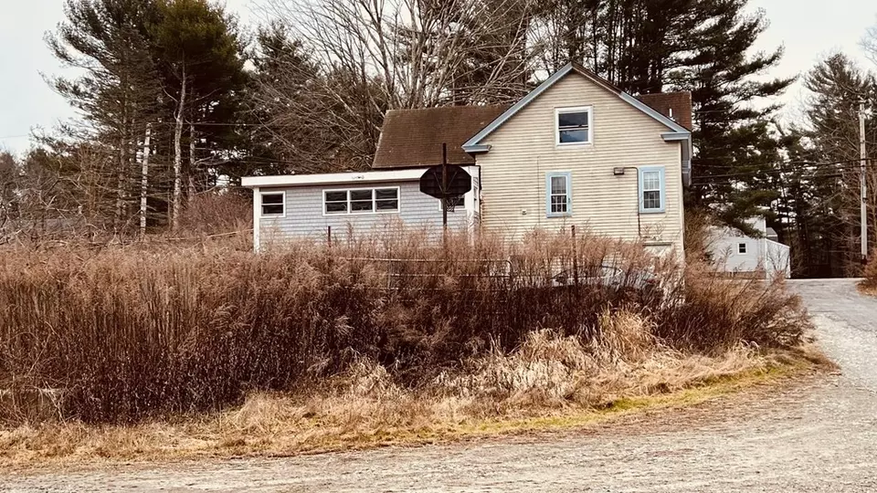 119 Howland Rd, Freetown, MA 02702 23 Photos Movoto