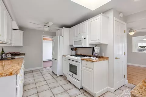80 Pinehurst Dr, Wareham, MA 02571 photo 14