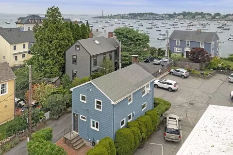 1 Goodwins Ct, Marblehead, MA 01945