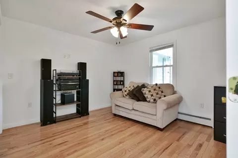 39 Oregon St, Springfield, MA 01118 photo 26