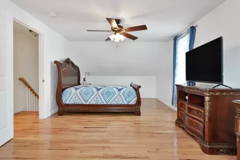 39 Oregon St, Springfield, MA 01118 photo 22