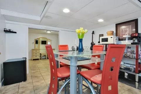 39 Oregon St, Springfield, MA 01118 photo 27