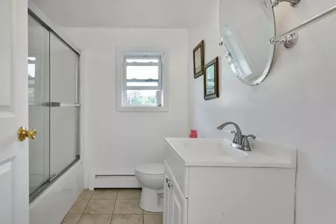 39 Oregon St, Springfield, MA 01118 photo 19
