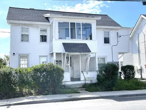 494 Lincoln St, Marlborough, MA 01752