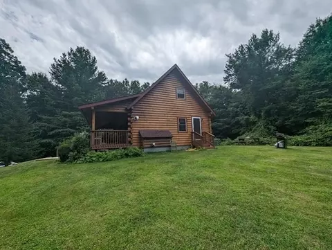 30 Lincoln Point Rd #LOG HOME, Charlton, MA 01507