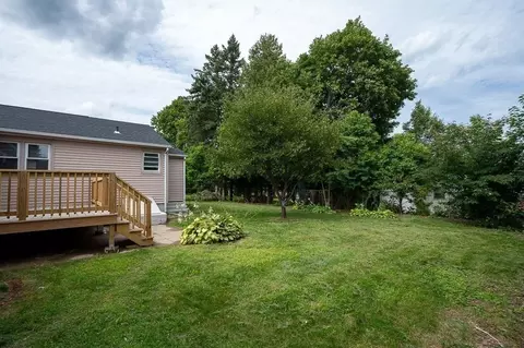 26 Rowena St, Worcester, MA 01606 photo 32
