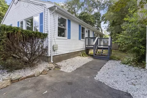 14 3rd Ave, Wareham, MA 02571 photo 4