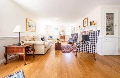 104 Cherry Tree Rd, Barnstable, MA 02635 photo 2