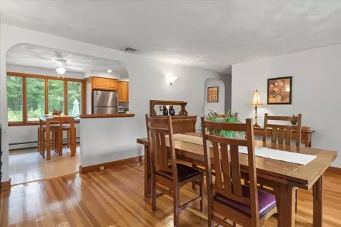 23 Old Post Rd, Walpole, MA 02081 photo 4